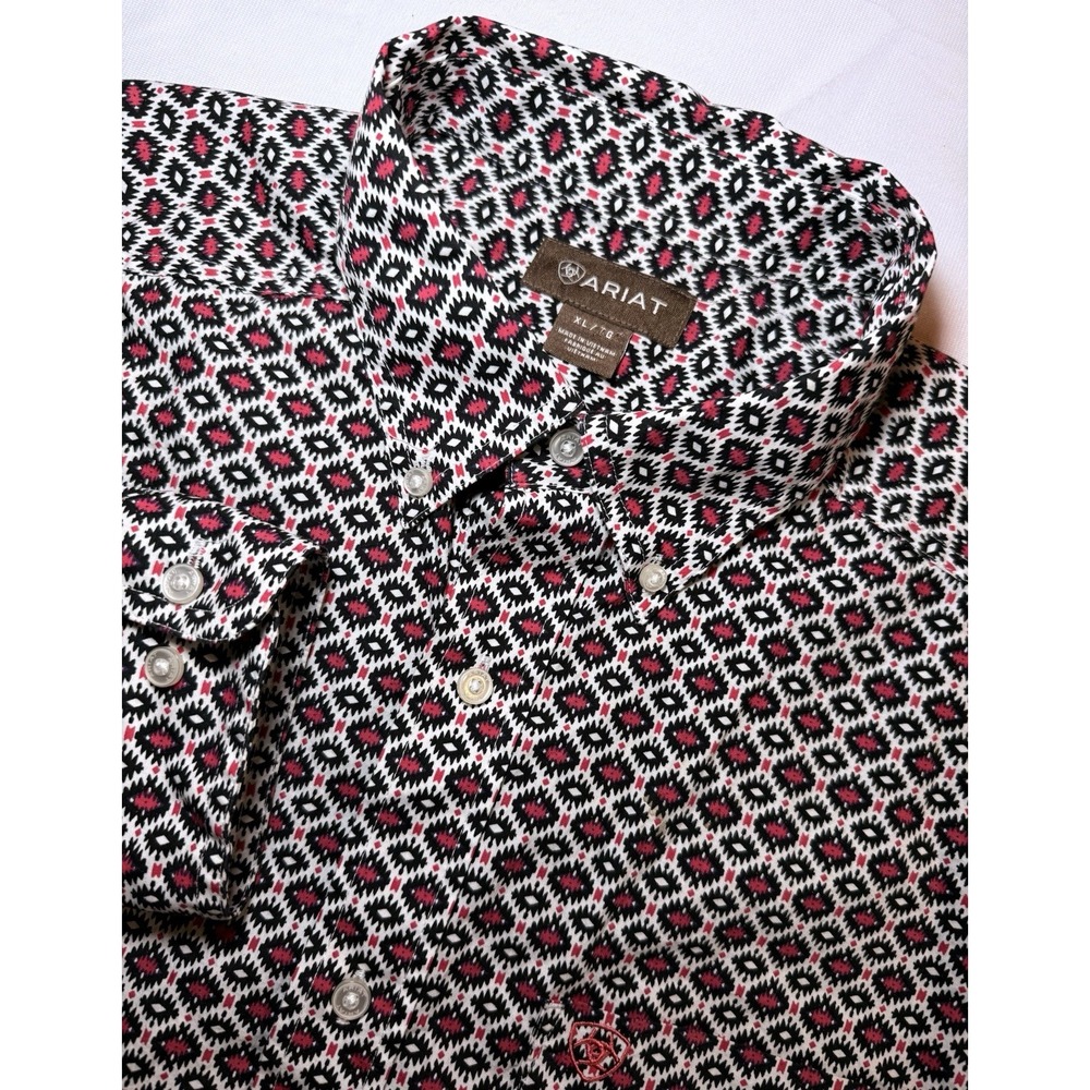 Ariat Casual Button Down Shirt Black and Red